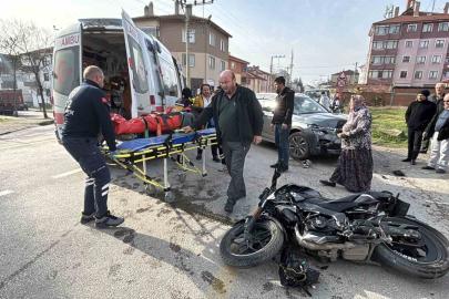 Bolu’da ciple çarpışan motosikletli yaralandı