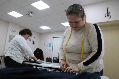 Bolu’da özel çocuklar eğitim alırken, anneleri el emeği ürünler üretiyor