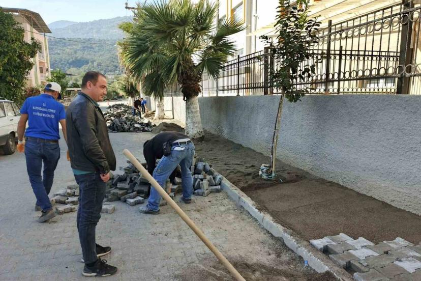 Bozdoğan Belediyesi, okullarda çevre düzenlemelerini sürdürüyor
