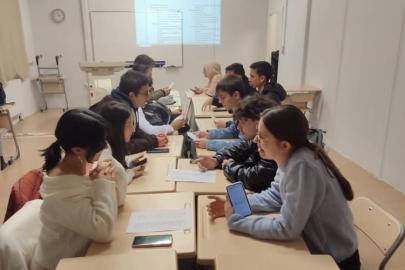 BŞEÜ’de İngilizce pratik etkinliği