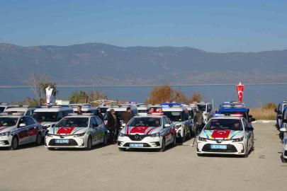 Burdur’da güvenlik güçlerine 56 yeni araç teslim edildi