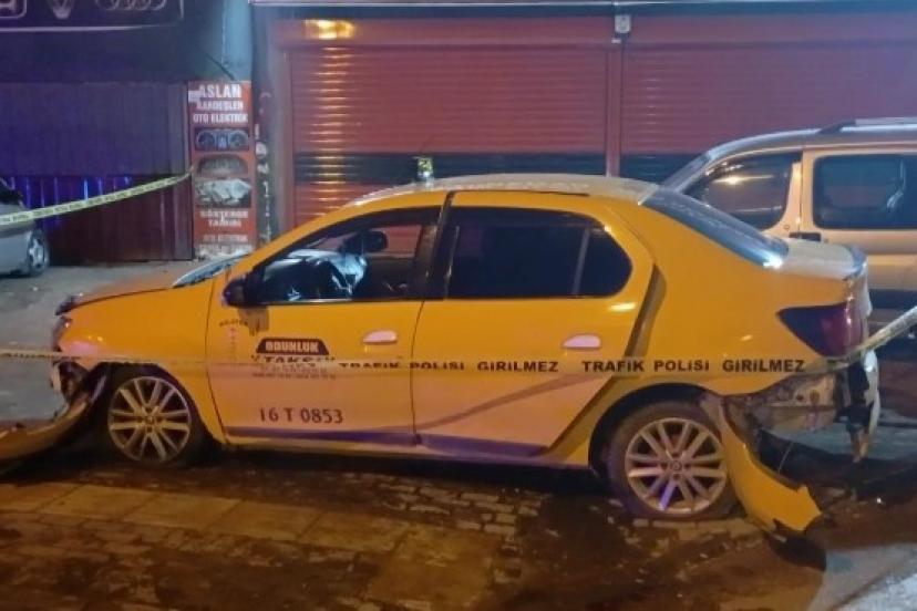 Bursa’da gasp edilen ticari taksi yarım saatlik kovalamacayla durduruldu