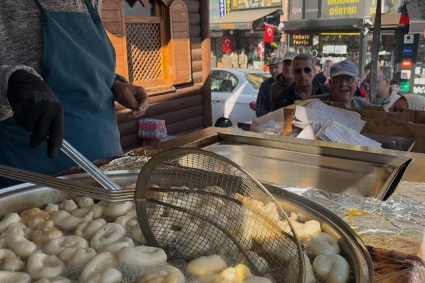Bursa’da taksicilerden yürek ısıtan şehitler hayrı