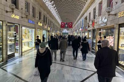 Bursa’da Vakıfların fahiş kira zammı esnafı vurdu