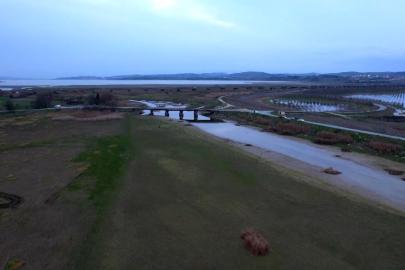 Büyükçekmece gölünde su azalıyor