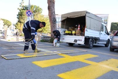 Büyükşehir ekiplerinden Koçarlı ve Germencik’te hummalı çalışma