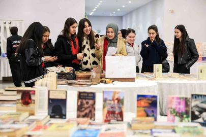 Çameli Belediyesi 1. Kitap Günleri kapılarını açtı