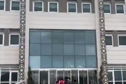 Çanakkale’de 10 kaçak göçmen yakalandı, 3 organizatör tutuklandı