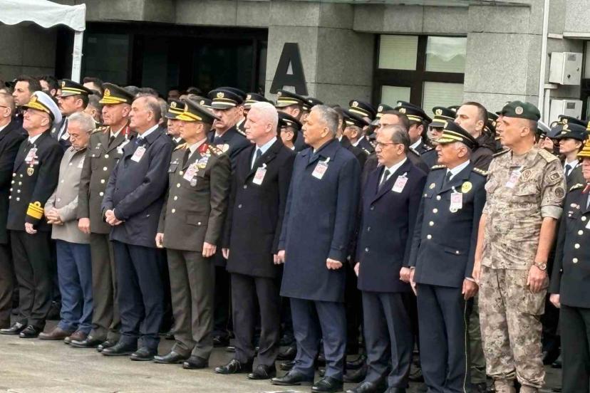 Çekmeköy’de çıkan çatışmada şehit olan Emre Albayrak için emniyette tören düzenleniyor