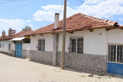 Cezaevinden izinli çıkıp karısını işkence yaparak öldüren kocaya müebbet hapis cezası