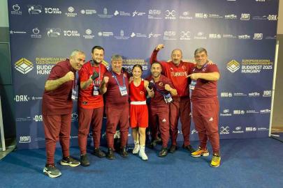 Cizreli milli boksör, Macaristan’da Avrupa şampiyonu oldu