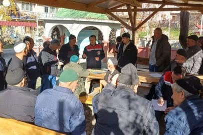 Çukurören köyünde üreticilere eğitim