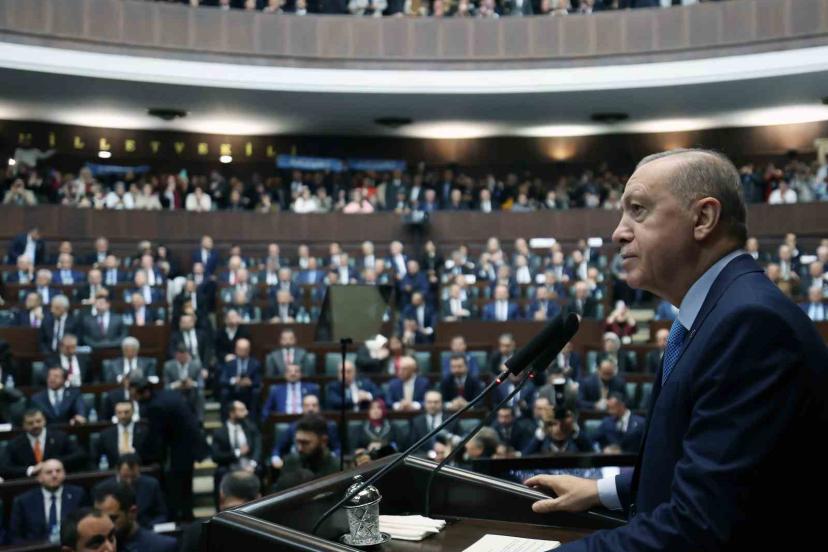 Cumhurbaşkanı Erdoğan:" KIZILELMA adını verdiğimiz insansız savaş uçağımız, MURAD isimli radarımızla tespit edilen bir savaş uçağını, GÖKDOĞAN isimli füzemizle havadan havaya tam isabetle vurmayı başardı."