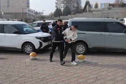 Darp, gasp, şantaj: Çıplak görüntüleri için 100 bin lira istediler