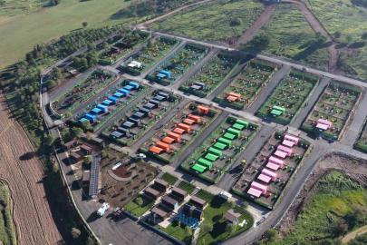 Deprem bölgesinde eskidi, Balıkesir’de can dostlara ev oldu