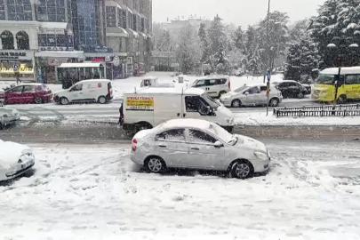 Develi’de kar yağışı etkili oldu