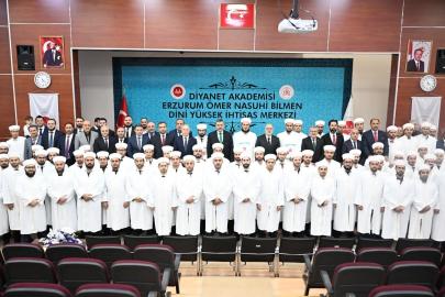 Diyanet Akademisi’nde mezuniyet heyecanı