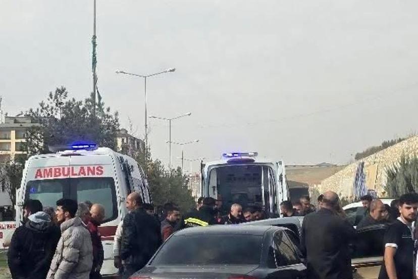 Diyarbakır’da otomobiller çarpıştı: 4 yaralı