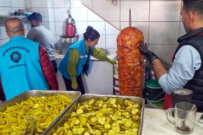 Diyarbakır’da son kullanma tarihi geçmiş 426 kilo ürün imha edildi