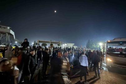 Diyarbakır’da tahliye olan tutuklular davul zurnayla karşılandı