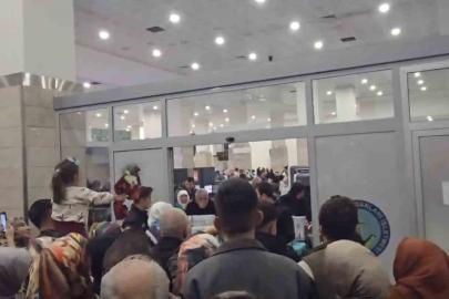 Diyarbakır’da umreye giden vatandaşlar yurda döndü