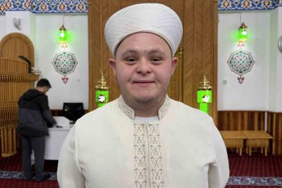 Down sendromlu Fırat’ın camideki vaazı ilgi gördü