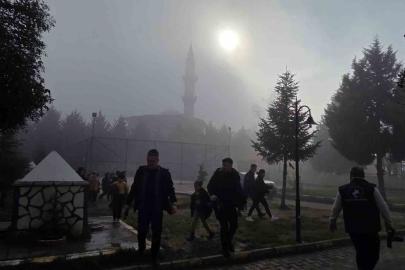 Düzce’de sis etkili oldu