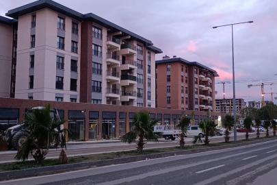 Ebrar Sitesi çevresinde ticari hayat yeniden canlanıyor