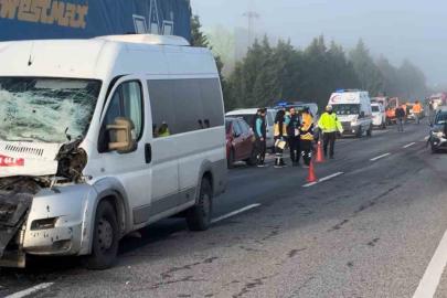 Edirne’de 10 araçlı zincirleme kaza: 5 yaralı
