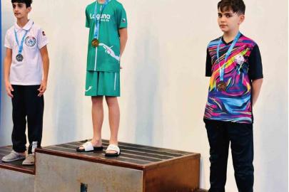 Elazığ paletli yüzme yarışlarında dünya 3.’sü oldu