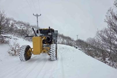 Elazığ’da 88 köy yolunda çalışmalar sürüyor