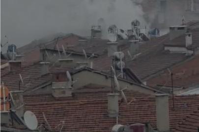 Elazığ’da metruk binada yangın