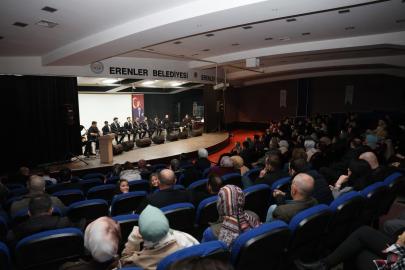 Erenler’de Hikayeli Türküler Konseri’ne vatandaştan ilgi