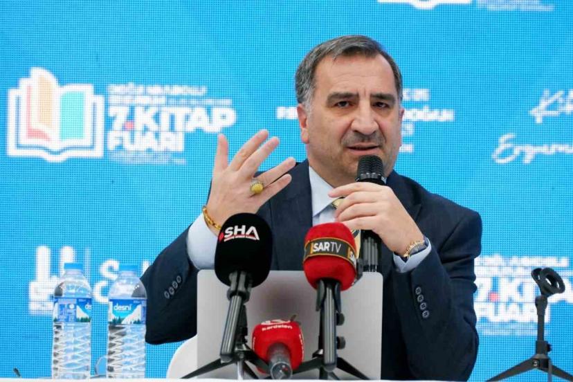 Ertaş: "Dil birliği için coğrafya, halk, ülke ayrımı yapmadan "Büyük Türk Lügati" yazılmalı"