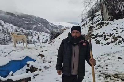 Erzincan’ın Refahiye ilçesinde kar yağışı etkili oldu