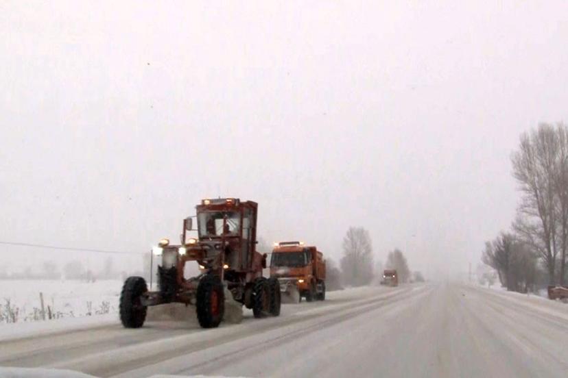 Erzincan’ın yüksek kesimlerinde kar yağışı etkili oldu