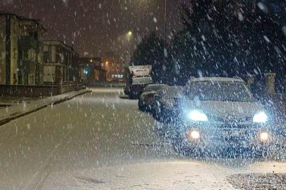 Erzurum’da beklenen kar yağışı etkili oldu