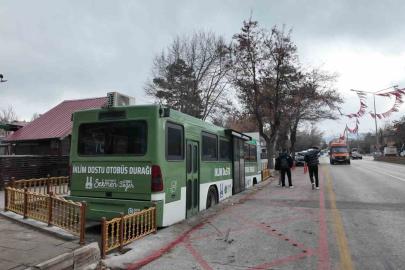 Erzurum’daki "Geri Dönüşüm Temalı Otobüs Durağı" projesi ilgi odağı
