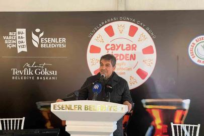Esenler’de Uluslararası Dünya Çay Günü Coşkusu: Vatandaşlara 55 çeşit çay ikram edildi