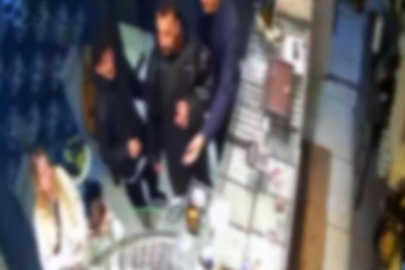 Eşinin altınlarını kumar borcu için aldı: Polis, tıraş olurken yakaladı