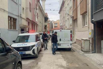 Eskişehir’de 43 yaşındaki genç adam evinde ölü bulundu
