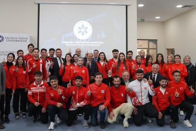 ETÜ, üniversiteler ligindeki şampiyonluğunu basın buluşmasıyla kutladı