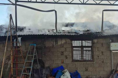 Fethiye’de ev yangınında yaralanan 92 yaşındaki kadın hayatını kaybetti