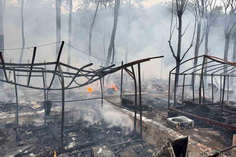 Fethiye’de onlarca karavan ve bungalov küle döndü