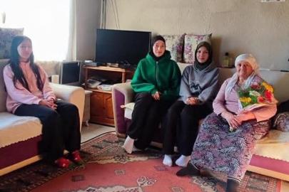 Fidanlar çınarlarla buluşuyor, nesiller arası gönül köprüsü kuruluyor