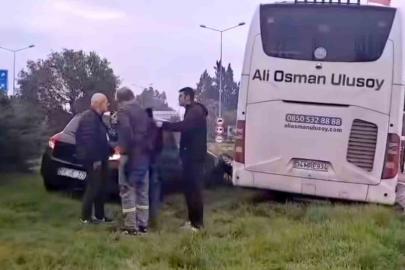 (Firma adı açık verilmiş Ali Osman Ulusoy) Yolcu otobüsü otomobile çarptı: 1 yaralı