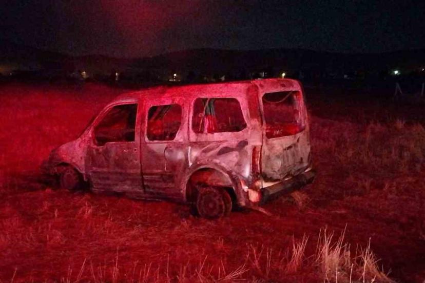 Garajdaki araç ve evde çıkan yangın korkuttu