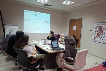 Gebe okulu programları devam ediyor