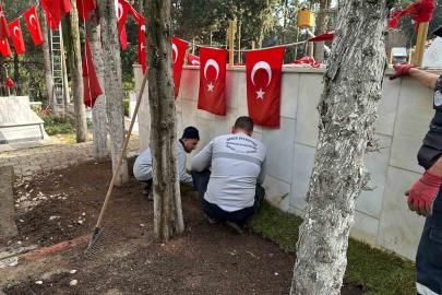 Gebze Şehitliği’nde bakım ve onarım çalışması yapıldı