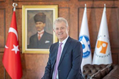 Geleceğin spor yöneticileri İzmir’den yetişecek